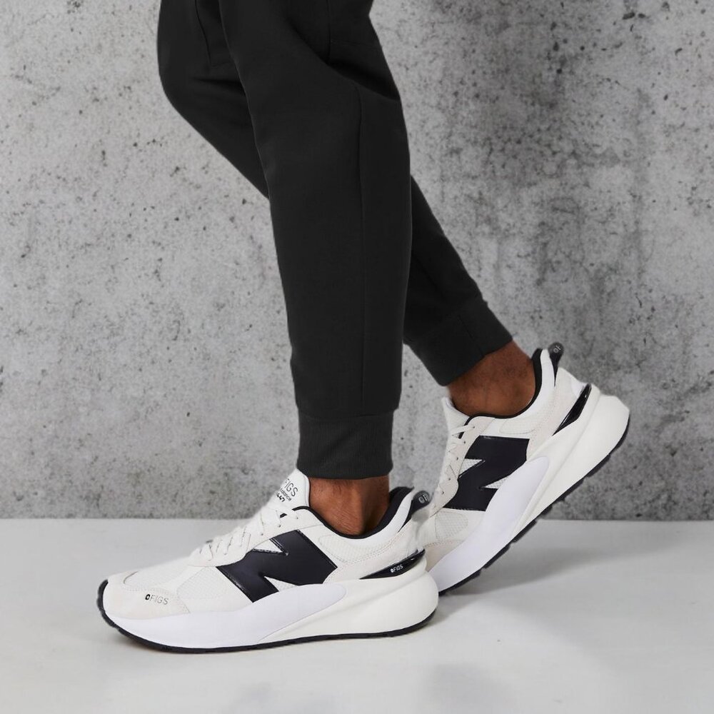 FIGS | New Balance 3447 - Picture 3 of 4